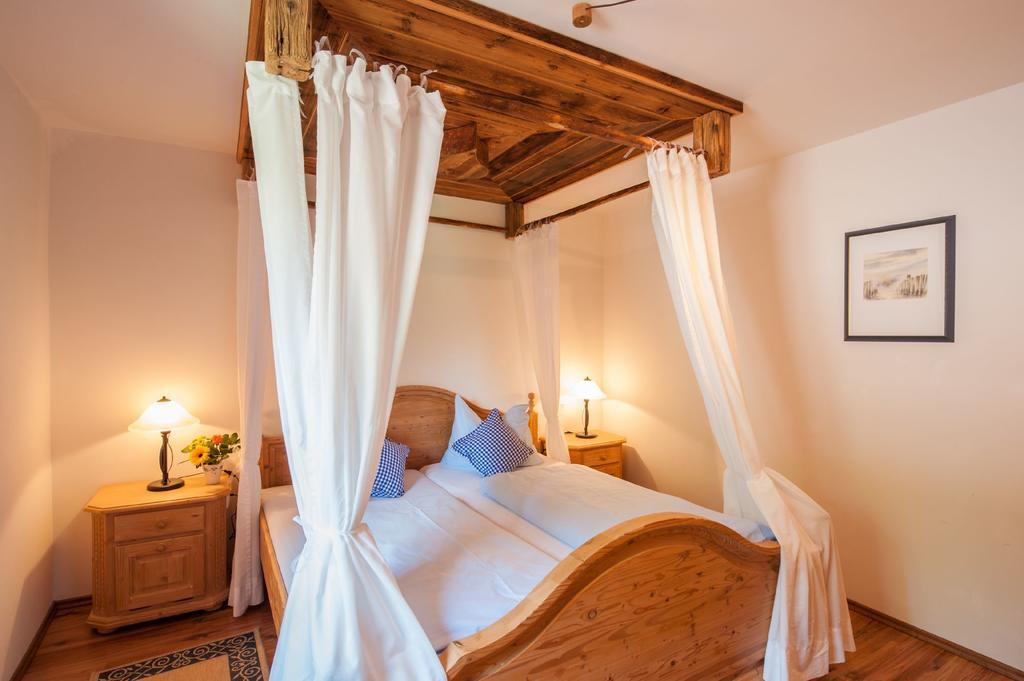Zugspitzhotel Diana Thoerle Ehrwald Oda fotoğraf